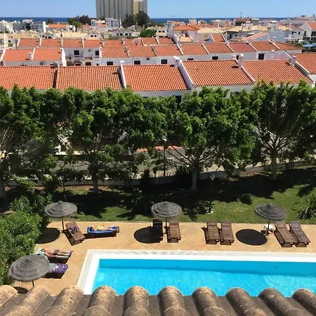 Ξενοδοχείο με διαμερίσματα 1 Quarto, Piscina, Ac, Terraco, Centro, Prestige For 3*