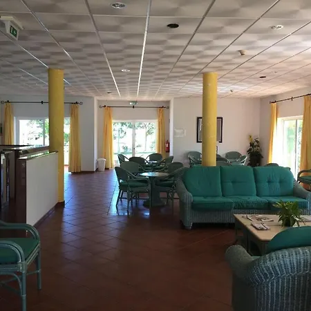 1 Quarto, Piscina, Ac, Terraco, Centro, Prestige For 3* Altura